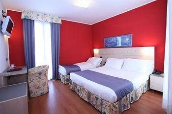 Hotel Victoria0