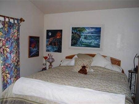 The Artist Cottage0
