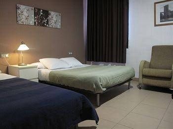 Hostal LK2
