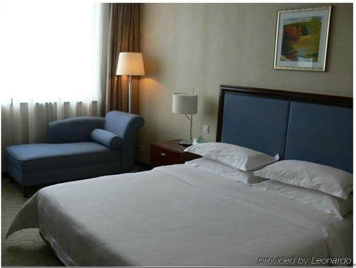New Land Business Hotel New Land Business Hotel