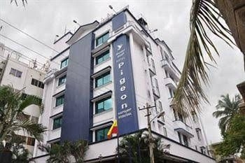 Hotel Pigeon International0