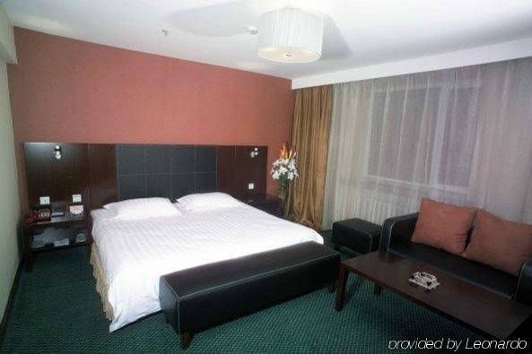 Longda Holiday Hotel1