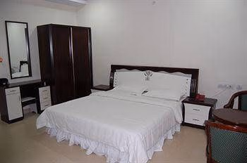 Treebo Sravya Residency3
