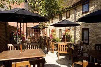 Queens Head Htl Milton Ernest Queens Head Htl Milton Ernest