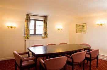 Queens Head Htl Milton Ernest Queens Head Htl Milton Ernest