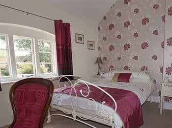 New Farm Restaurant - Restaurant with rooms