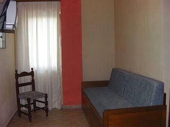Viena Apartments4