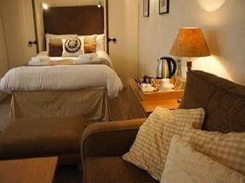 Bayards Cove Inn