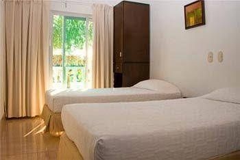 Hotel Manantial1