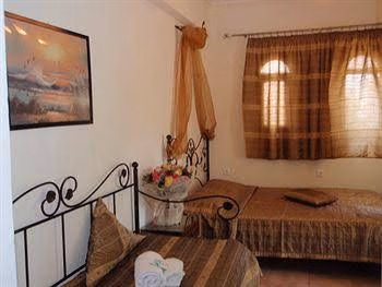 Villa Olga Apartments & Studios1