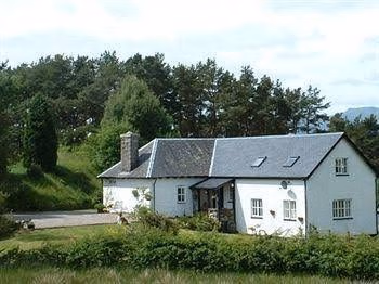 Coinachan Guest House1