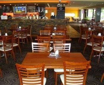 คอมฟอร์ต อินน์ โทวรัดกี บีช (Towradgi Beach Hotel)1