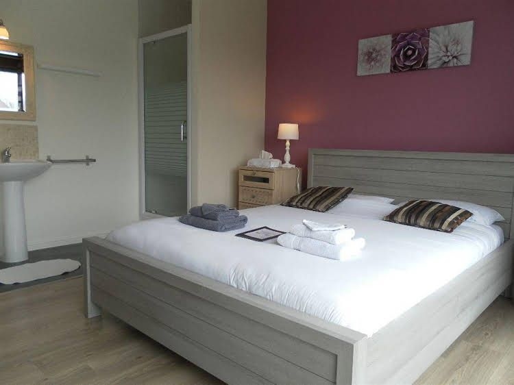 Cavells Bed and Breakfast3