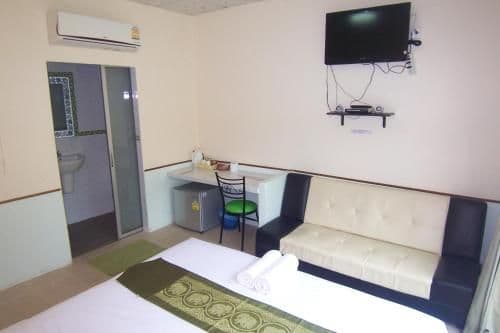 King Room with Air-Conditioning