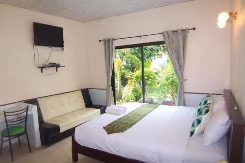 King Room with Air-Conditioning