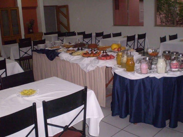Century Hotel0
