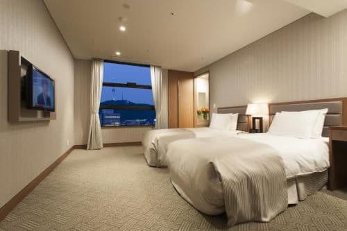 Deluxe Twin Room