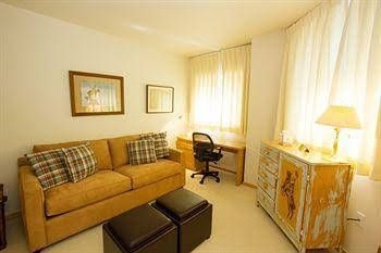 Ice House Suites and Condominiums1