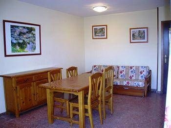 Apartamentos Iris Bahia Dorada3