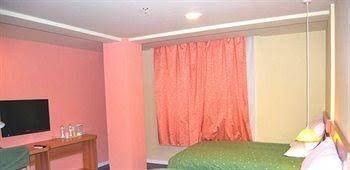 Leshan Golden Leaf Express Hotel3