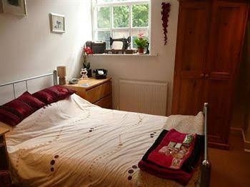 Hebden Bridge Guest House1