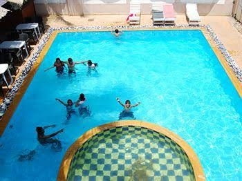 Plazaa Inn0