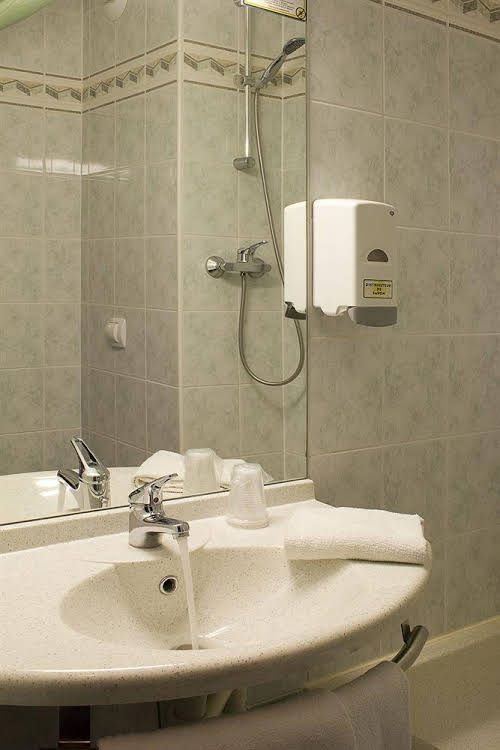 Hotel Atena Creon4