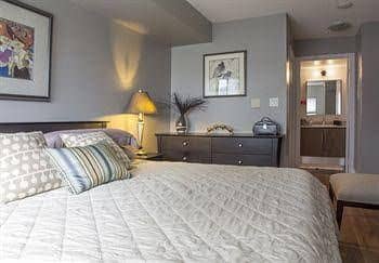 Park Suites Toronto Blue Jay Way (Element) Park Suites Toronto Blue Jay Way (Element)