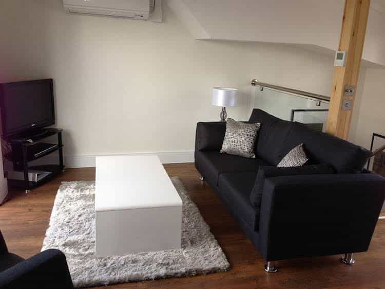 MAX Serviced Apartments Commercial Road MAX Serviced Apartments Commercial Road