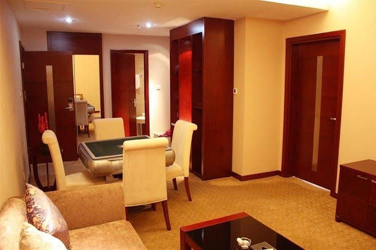 Fengyanjianguo Hotel4