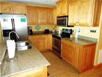 Beachside Colony Resort2