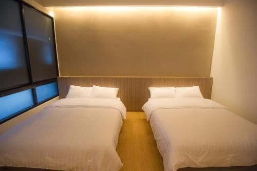 Standard Double Room with Shared Bathroom