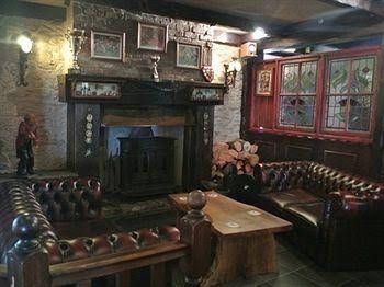The Whitehouse Inn3