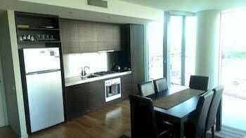 Harbour Escape Apartments1
