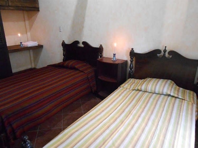 Uxlabil Antigua Hotel y Galeria1