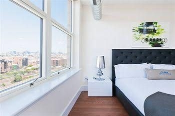 Sky City Apartments at Soho West0