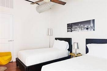 Sky City Apartments at Soho West2