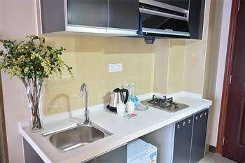 Enjoy Private Apartment Hotel Lucky City3