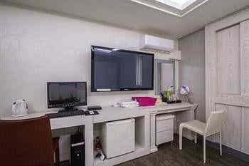 2 Days and 1 Night Hotel 2 Days and 1 Night Hotel