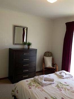 Australian Home Away @ East Doncaster George4