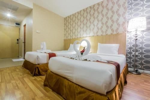 Deluxe Double or Twin Room