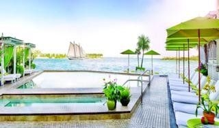 Ocean Key Resort & Spa0