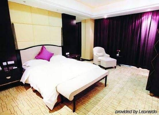 Continental Hotel - Datong1