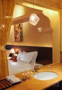 Chengdu Zifei Hotel4