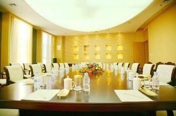 Jining Inzone Garland Hotel0