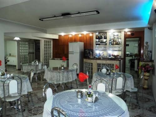 Harbour Metropolis Hotel0
