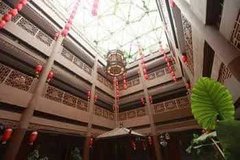 Kaifeng Sunshine Holiday Inn