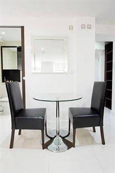 Albany House Luxury Serviced Apartments Albany House Luxury Serviced Apartments