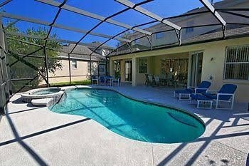 Florida Spirit Vacation Homes3