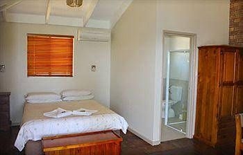 Dunsborough Cottages2